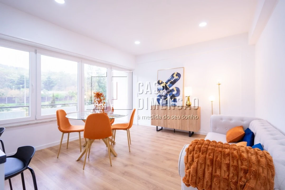 Apartamento T3 para Venda em Benfica Foto 4