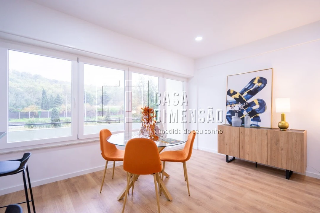 Apartamento T3 para Venda em Benfica Foto 1
