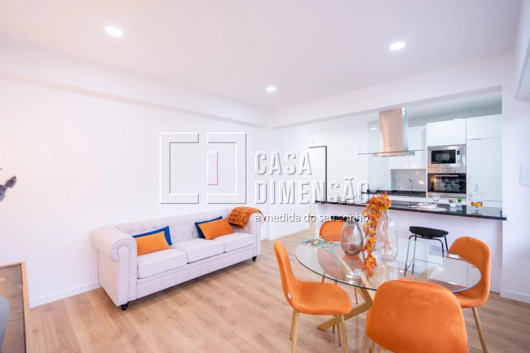 Apartamento T3 para Venda em Benfica Foto 6