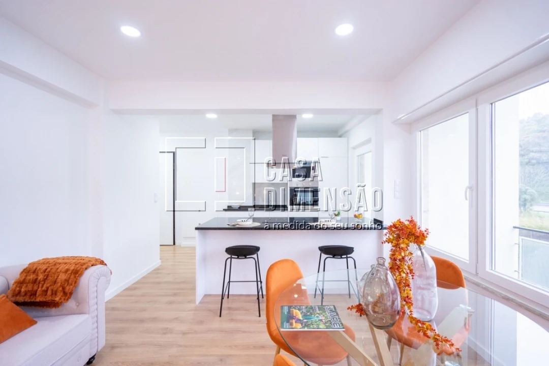 Apartamento T3 para Venda em Benfica Foto 8