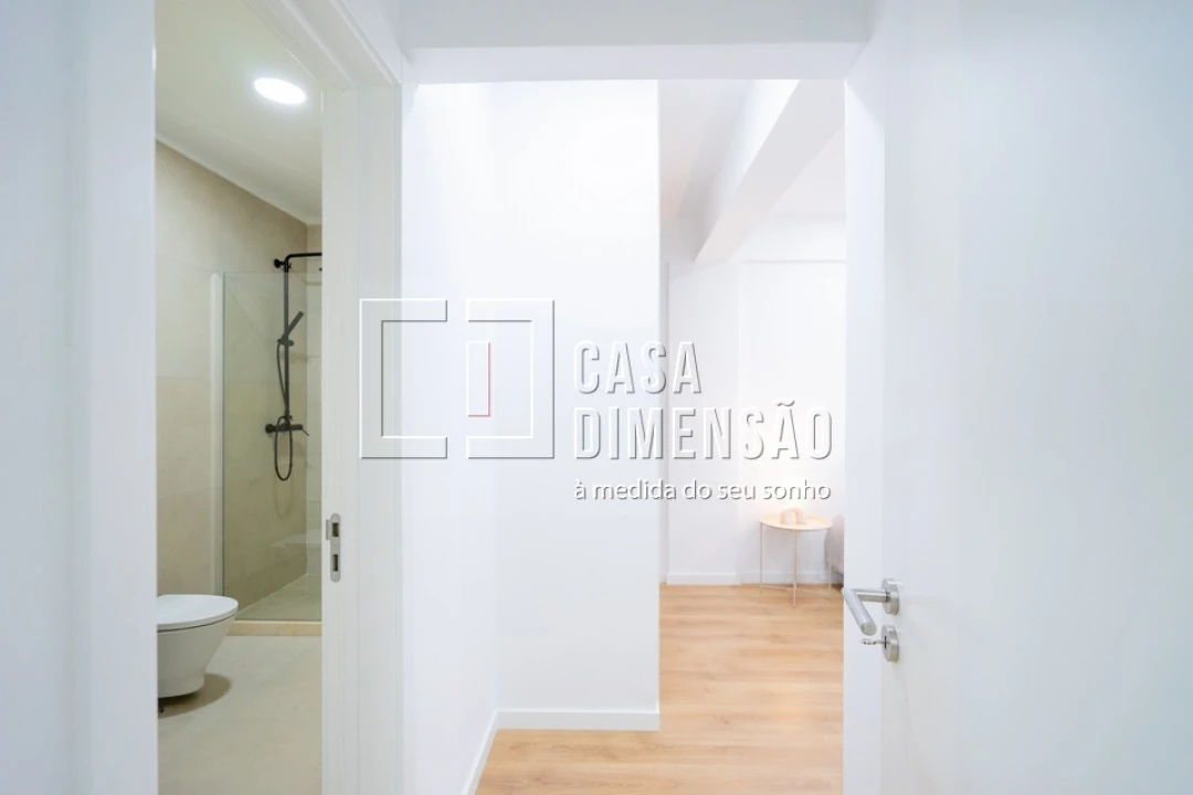 Apartamento T3 para Venda em Benfica Foto 35