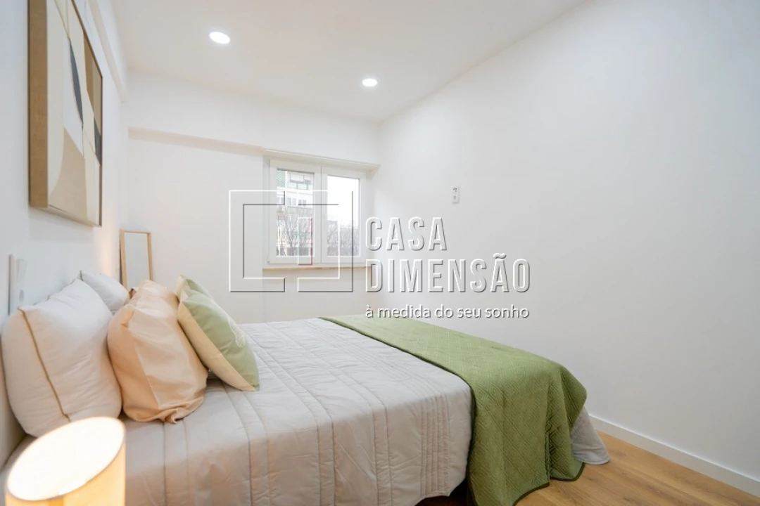 Apartamento T3 para Venda em Benfica Foto 38