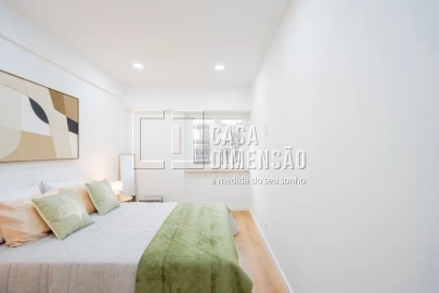 Apartamento T3 para Venda em Benfica