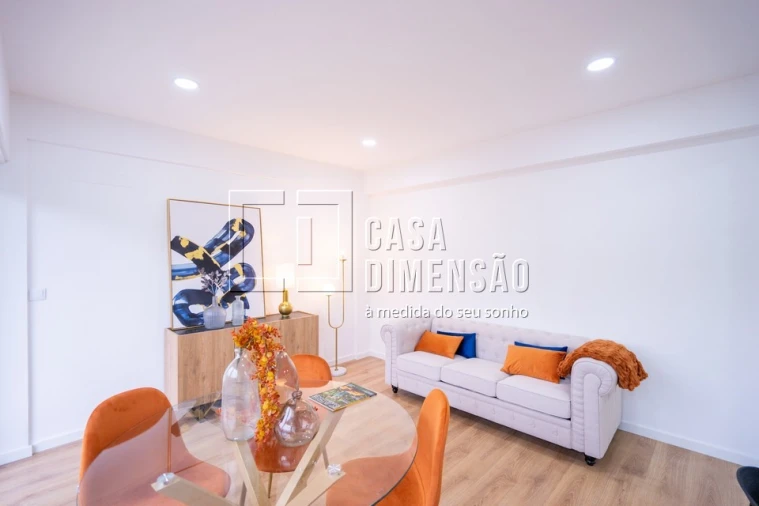 Apartamento T3 para Venda em Benfica Foto 5
