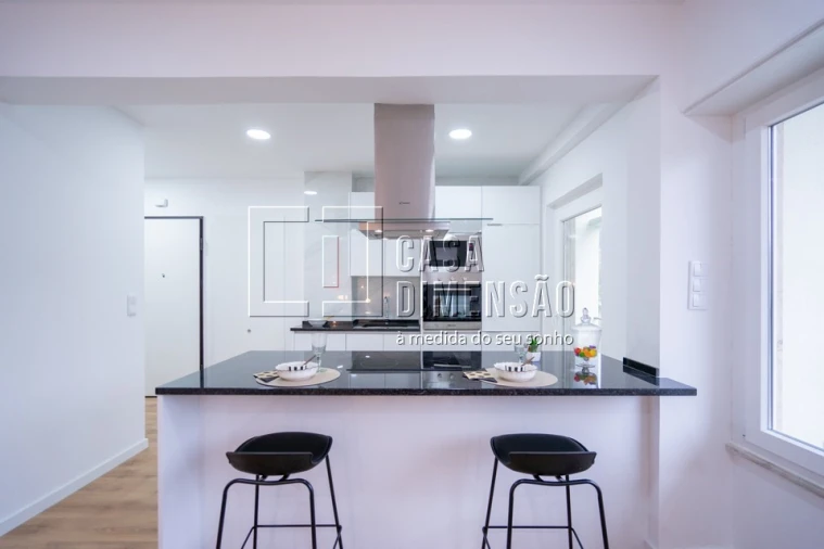 Apartamento T3 para Venda em Benfica Foto 13