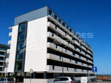 Apartamento T3 para Venda em Glória e Vera Cruz