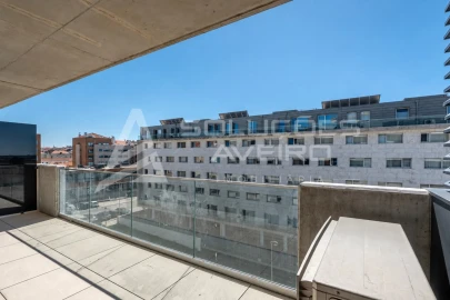Apartamento T3 para Venda em Glória e Vera Cruz