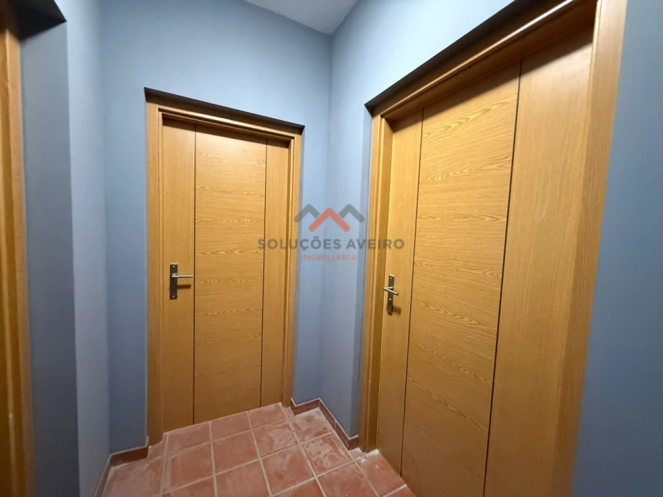 Moradia T5 para Venda em Oliveira do Bairro Foto 25