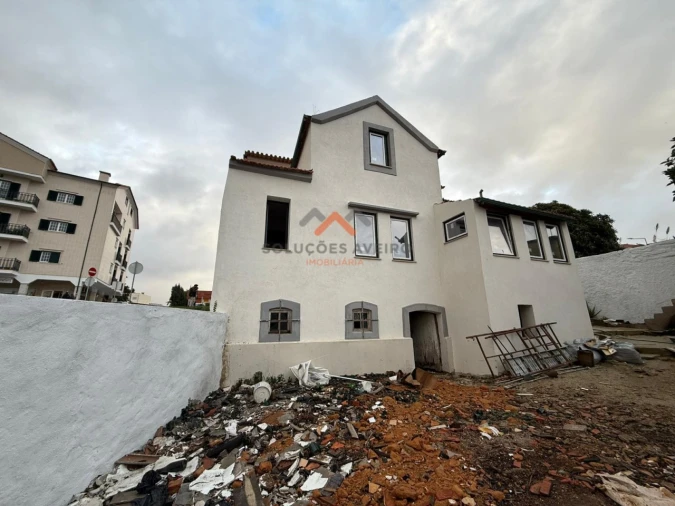 Moradia T5 para Venda em Oliveira do Bairro Foto 48