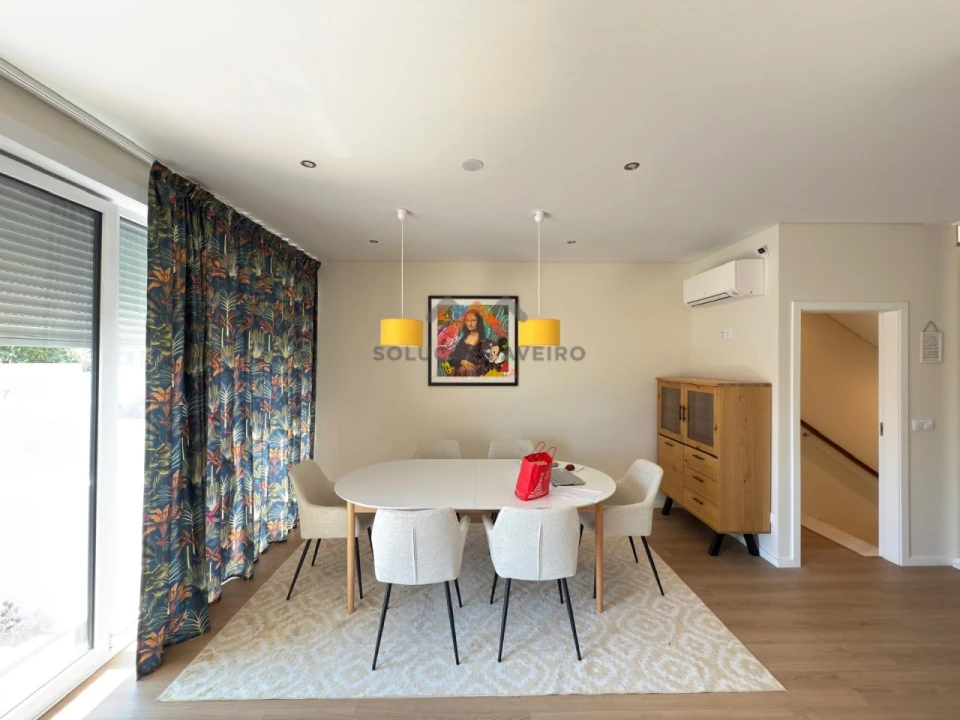 Moradia T4 para Venda em Cacia Foto 7