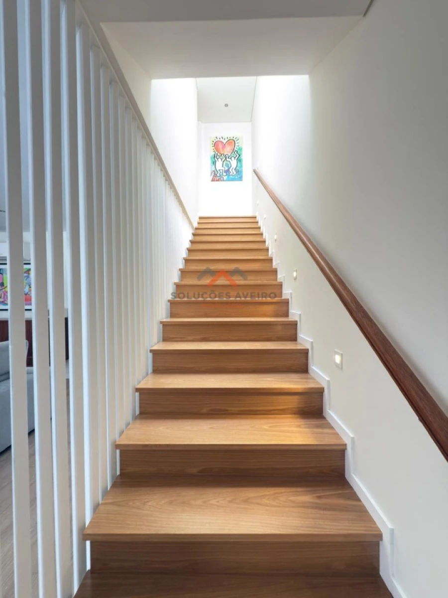 Moradia T4 para Venda em Cacia Foto 12