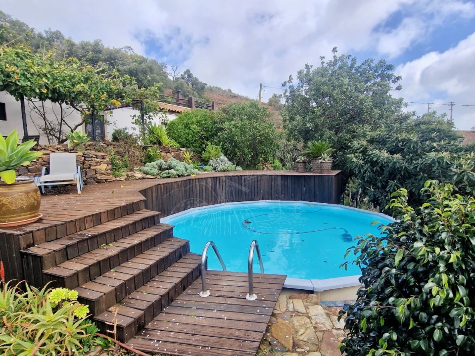 Quinta T3 para Venda em Santa Catarina da Fonte do Bispo Foto 26