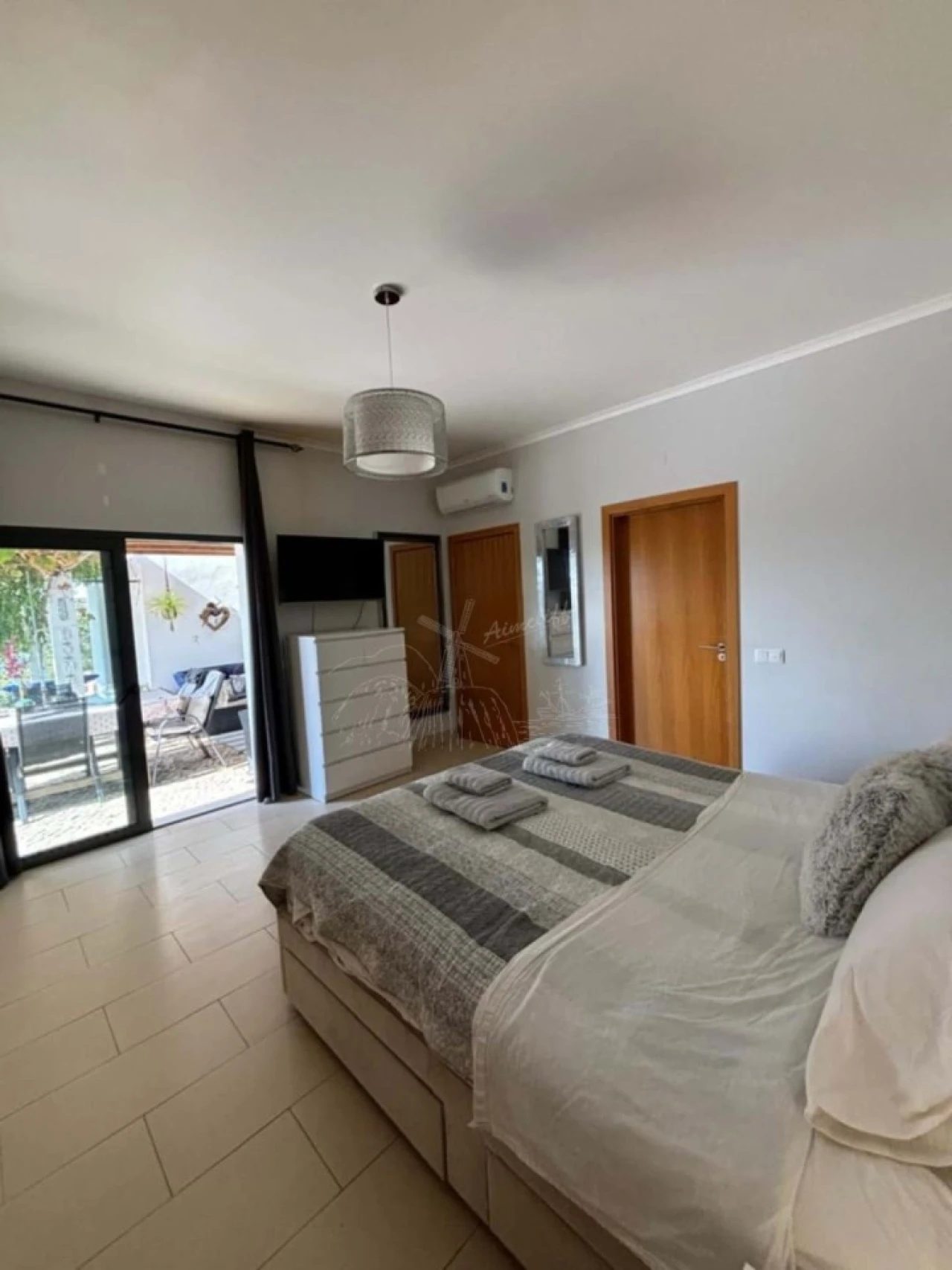 Moradia T4 para Venda em Conceição e Cabanas de Tavira Foto 11