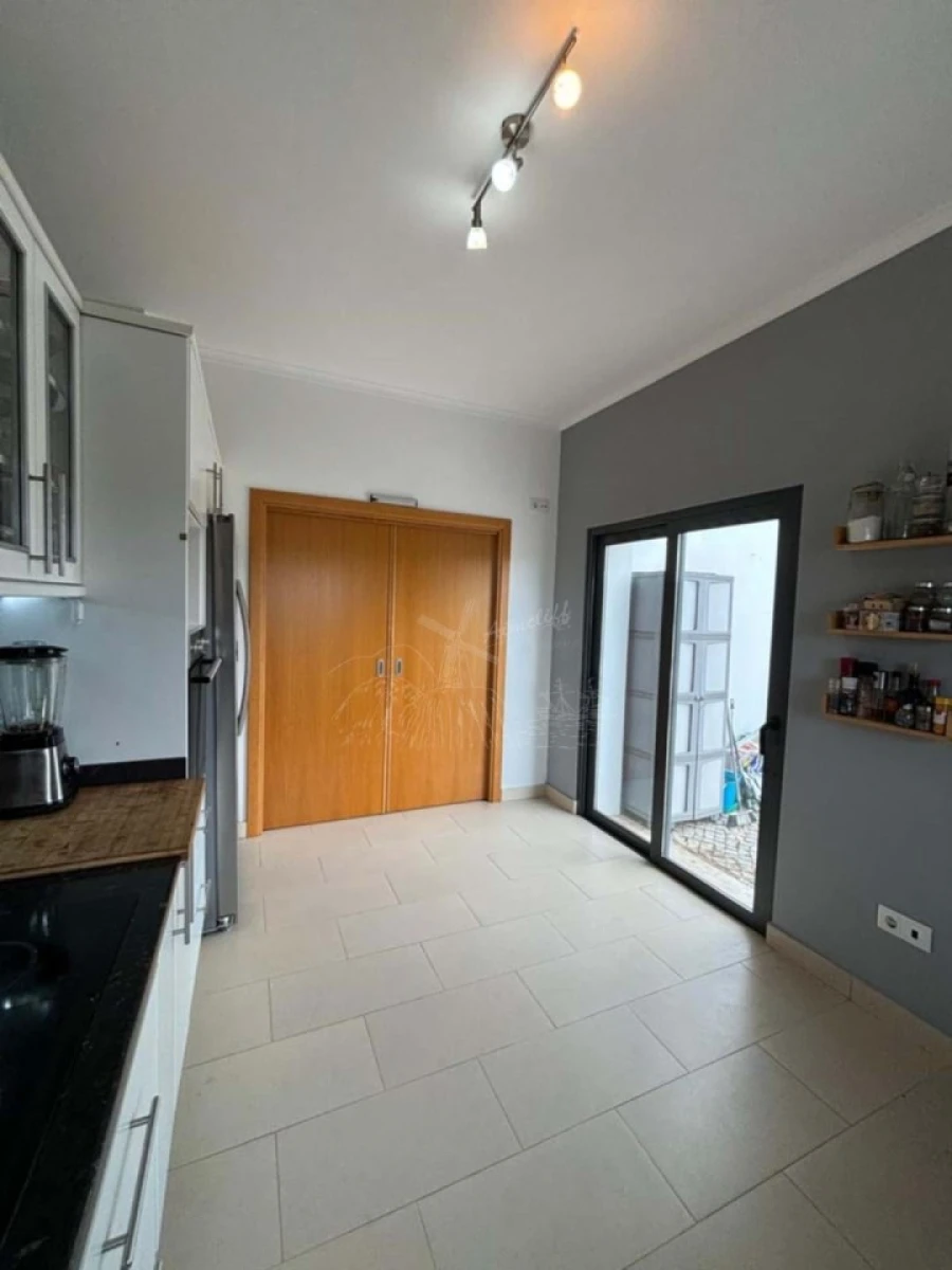 Moradia T4 para Venda em Conceição e Cabanas de Tavira Foto 3