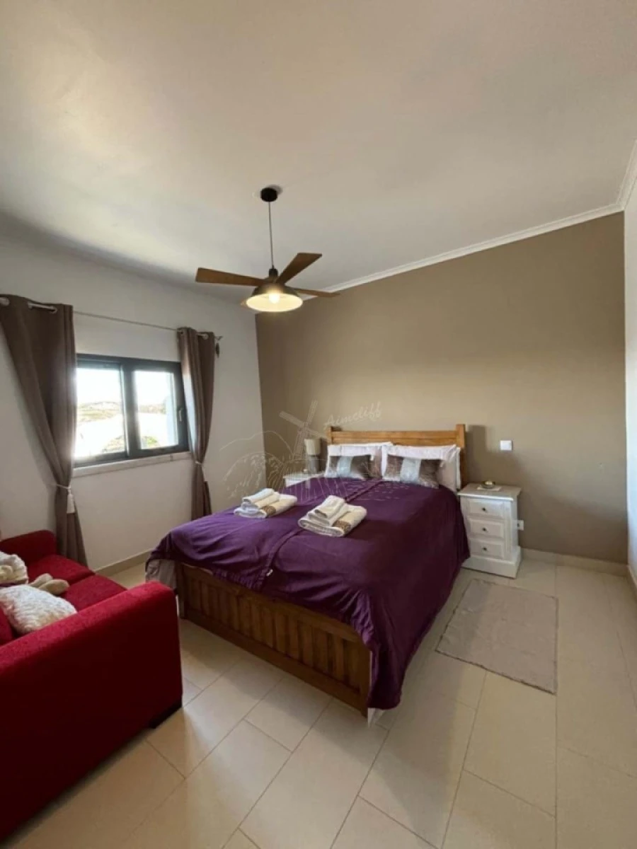 Moradia T4 para Venda em Conceição e Cabanas de Tavira Foto 9