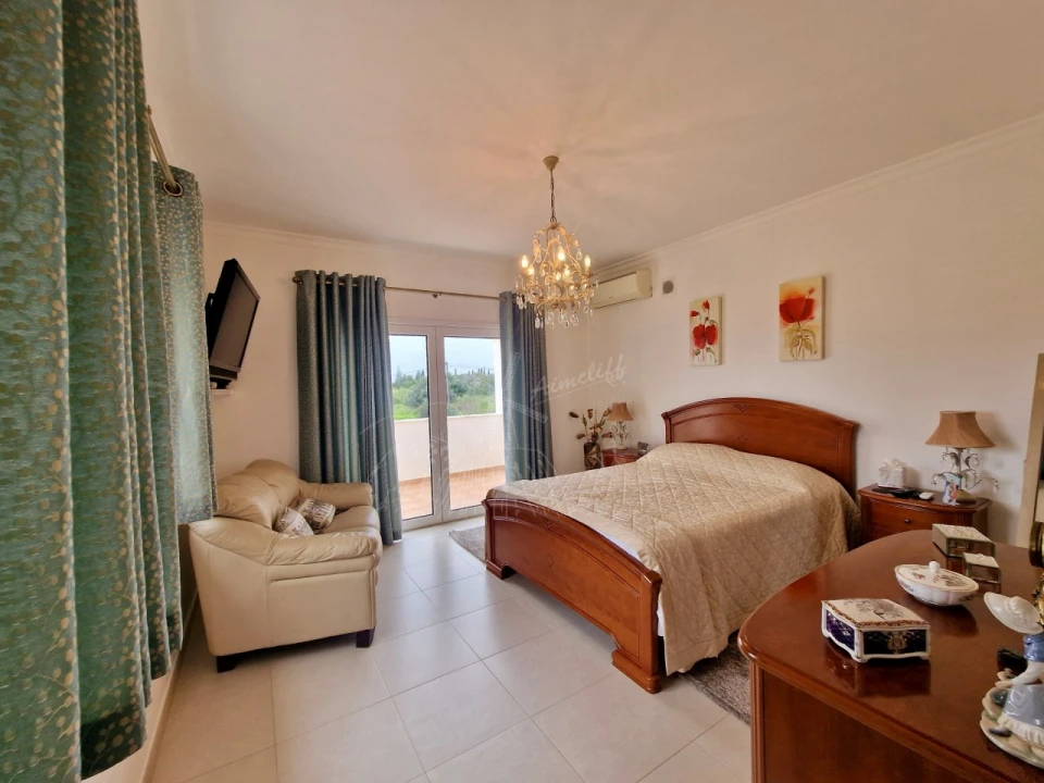 Moradia T3 para Venda em Vila Nova de Cacela Foto 18