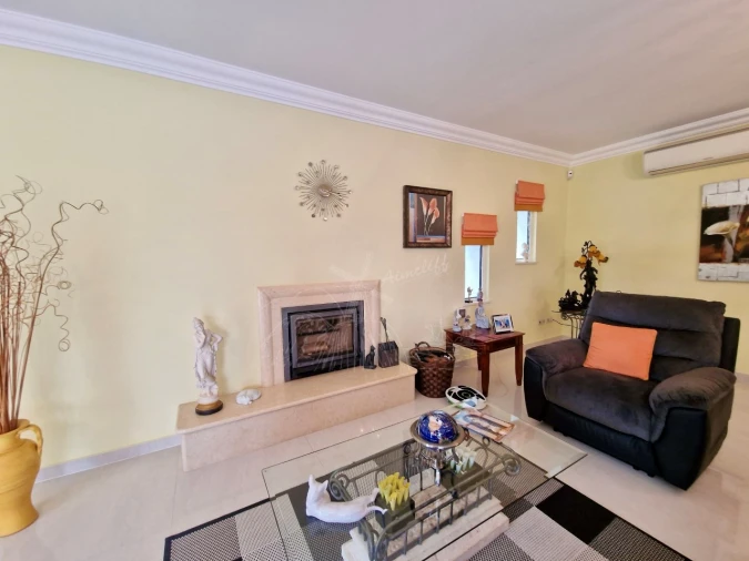 Moradia T3 para Venda em Vila Nova de Cacela Foto 7