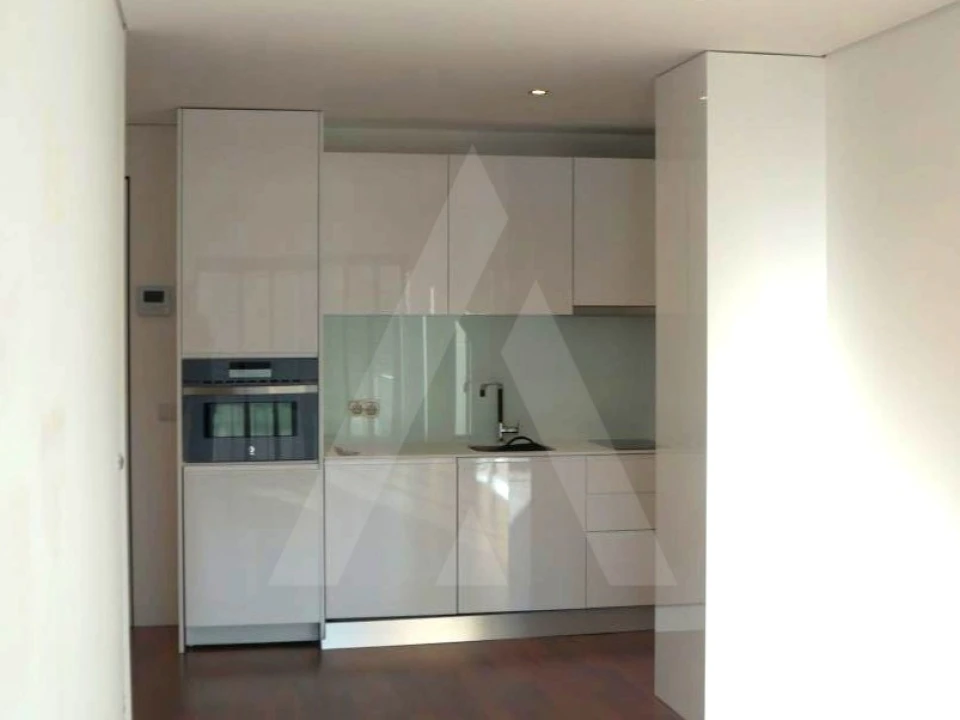 Apartamento T1 para Arrendamento em Glória e Vera Cruz Foto 5