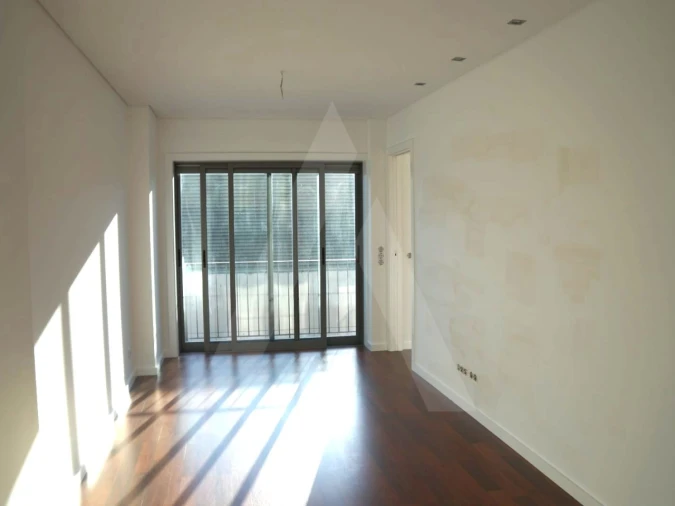 Apartamento T1 para Arrendamento em Glória e Vera Cruz Foto 2