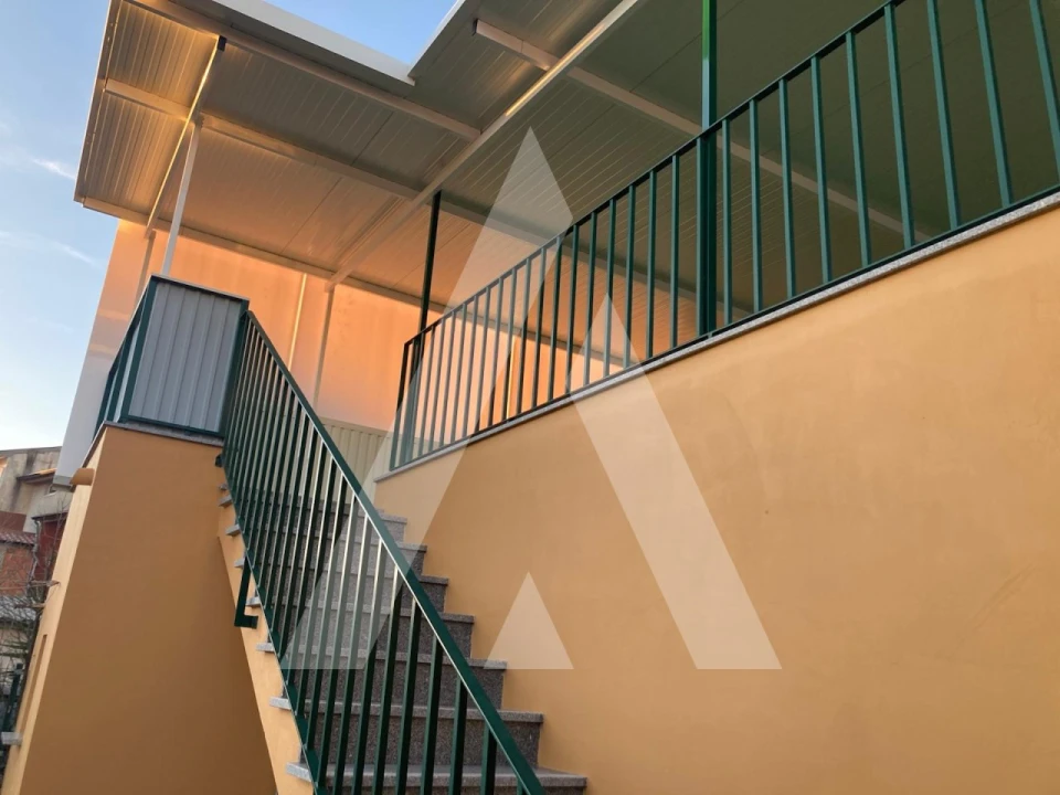 Moradia T2 para Venda em Palhaça Foto 5