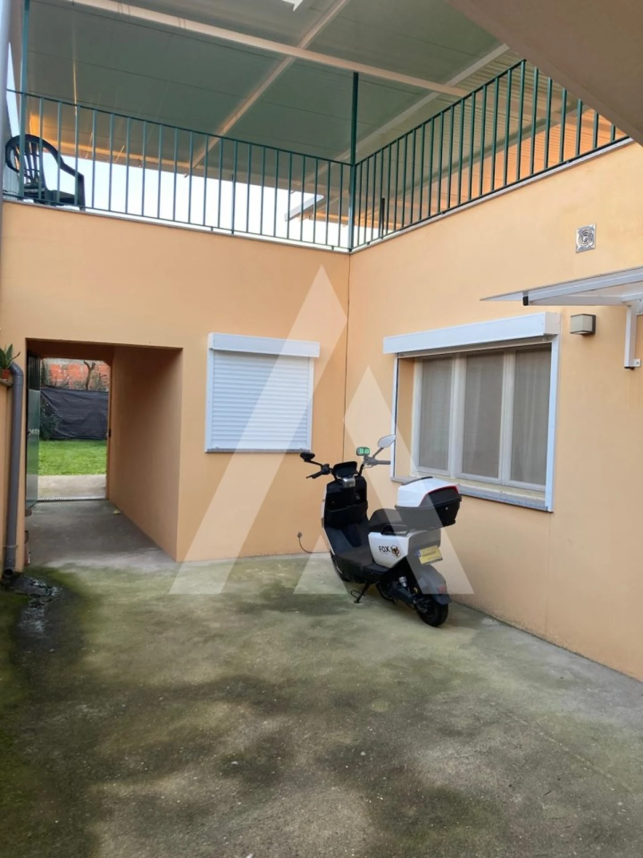 Moradia T2 para Venda em Palhaça Foto 7