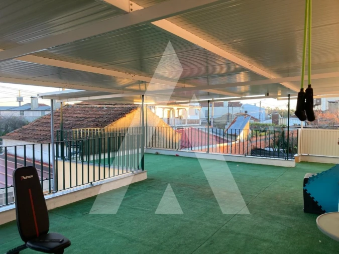 Moradia T2 para Venda em Palhaça Foto 4