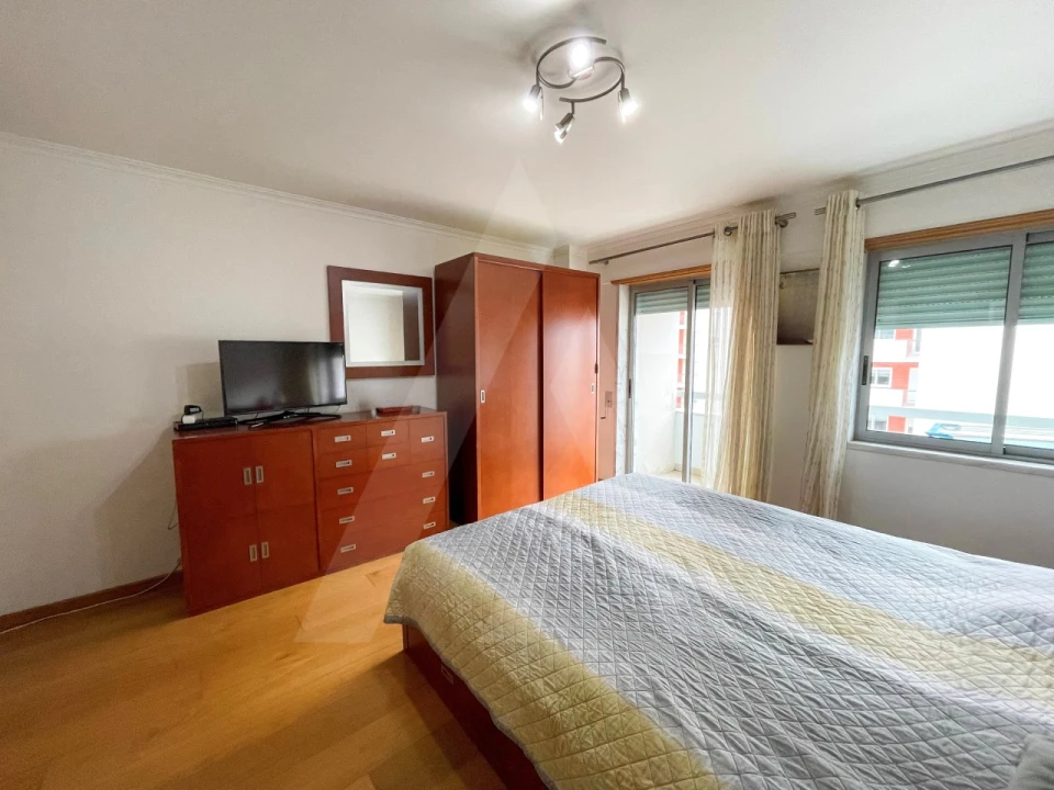 Apartamento T4 para Venda em Lumiar Foto 13