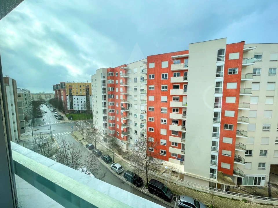 Apartamento T4 para Venda em Lumiar Foto 40