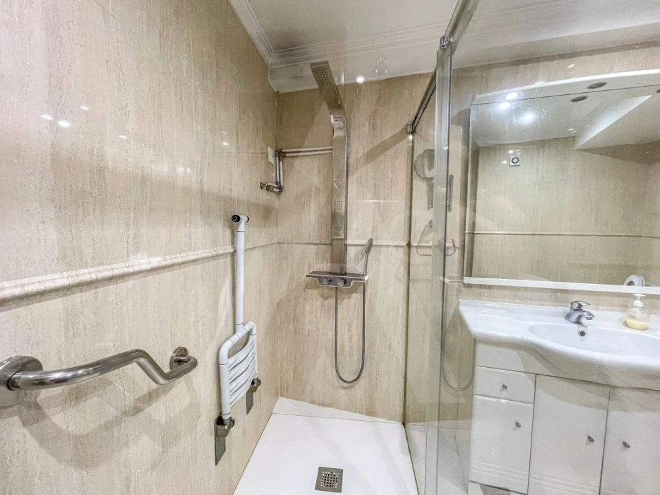 Apartamento T4 para Venda em Lumiar Foto 31