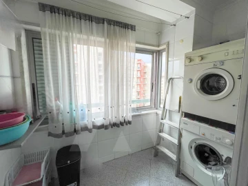 Apartamento T4 para Venda em Lumiar