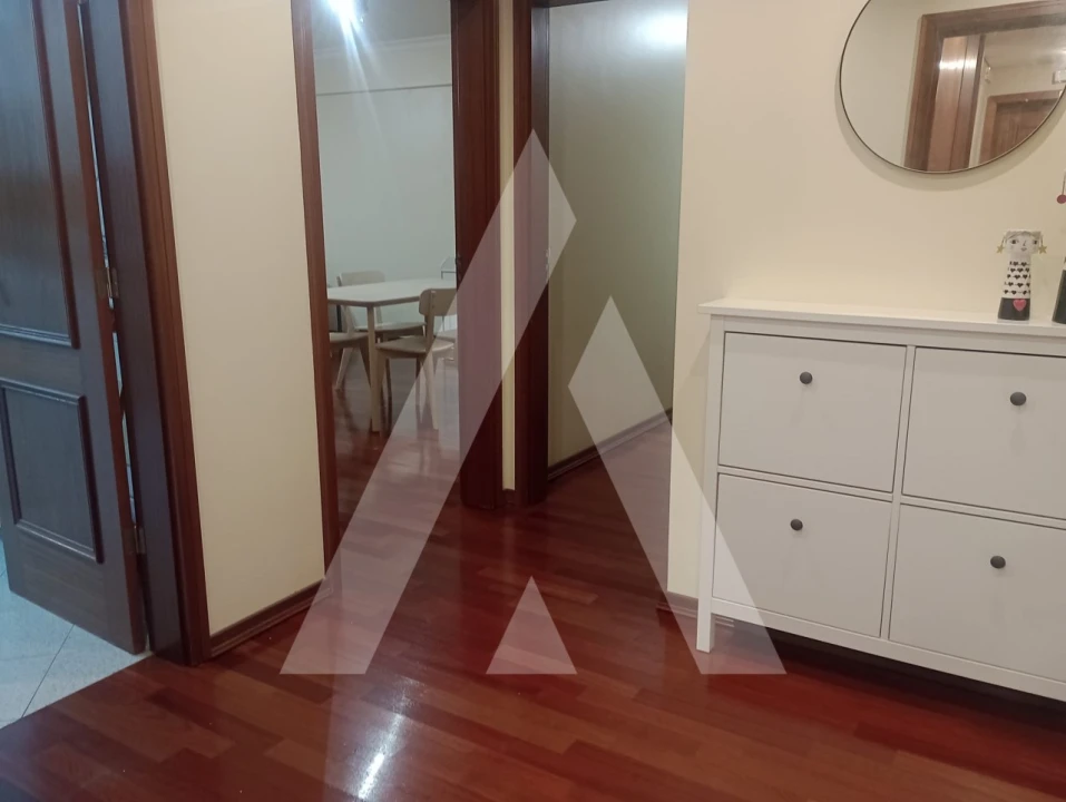 Apartamento T3 para Arrendamento em Glória e Vera Cruz Foto 4