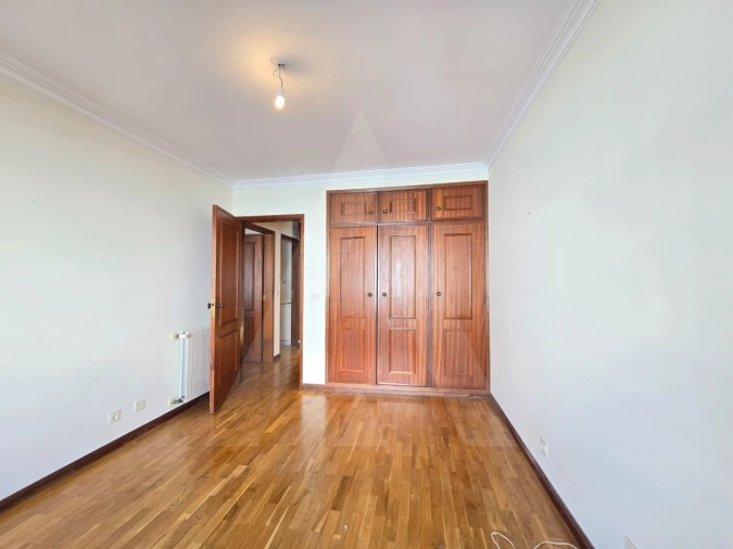 Apartamento T2 para Venda em Glória e Vera Cruz Foto 13