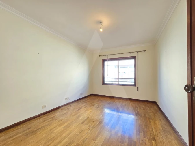 Apartamento T2 para Venda em Glória e Vera Cruz Foto 12