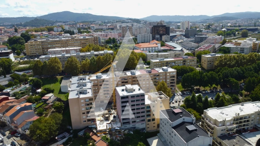 Apartamento T3 para Venda em Braga (Maximinos, Sé e Cividade) Foto 10