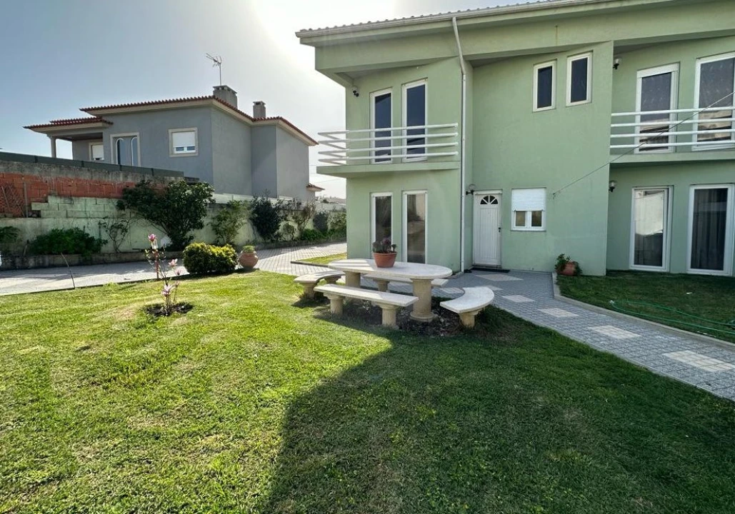 Moradia T5 para Venda em Póvoa de Varzim, Beiriz e Argivai Foto 48