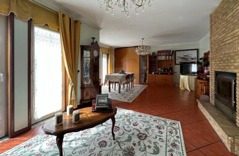 Moradia T5 para Venda em Póvoa de Varzim, Beiriz e Argivai Foto 6