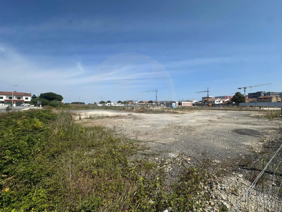 Terreno para Venda em Póvoa de Varzim, Beiriz e Argivai Foto 2