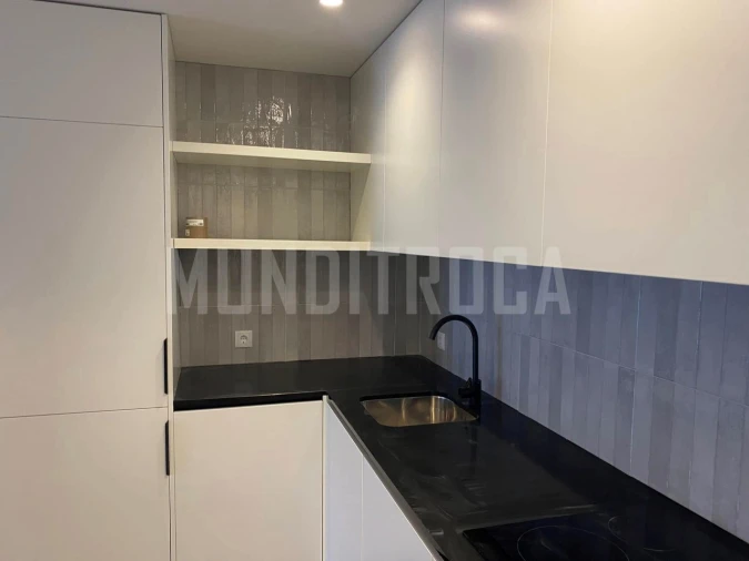 Apartamento T1 para Venda em Azurem Foto 15