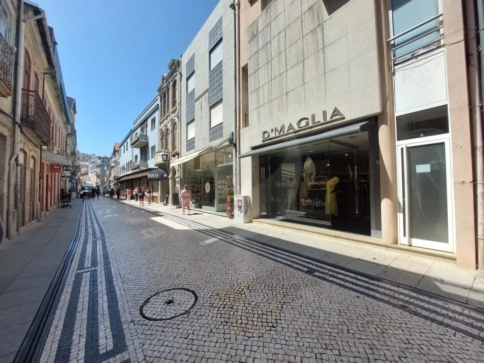 Moradia T4 para Venda em Póvoa de Varzim, Beiriz e Argivai Foto 3