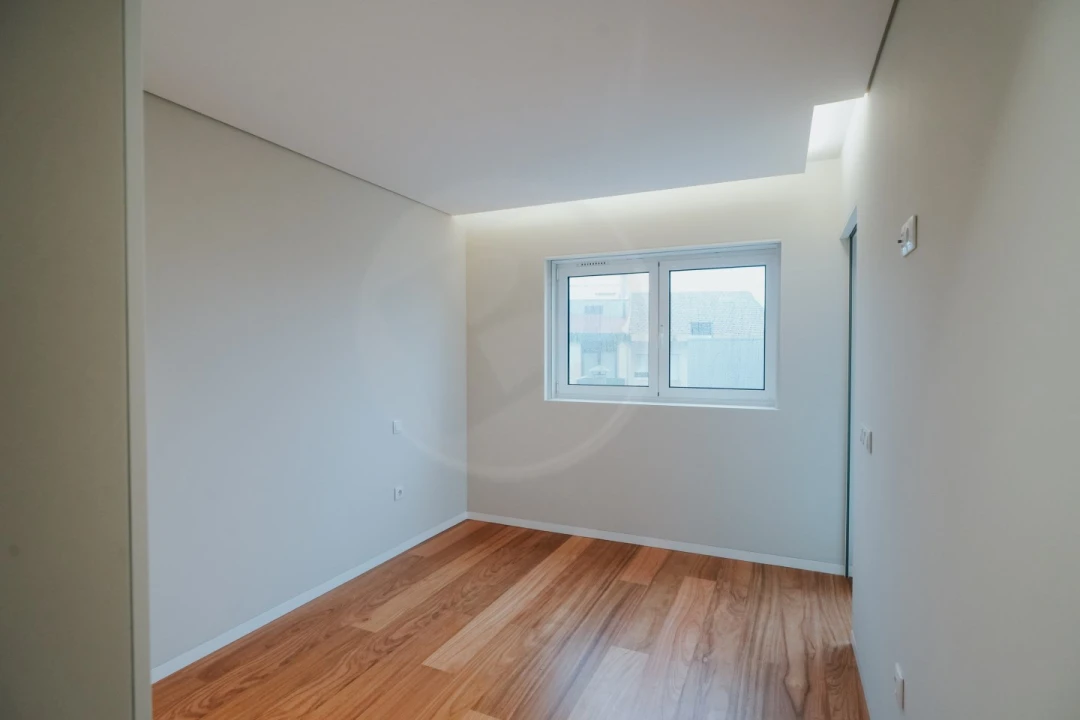 Apartamento T4 para Venda em Póvoa de Varzim, Beiriz e Argivai Foto 11