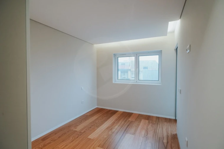 Apartamento T4 para Venda em Póvoa de Varzim, Beiriz e Argivai Foto 11