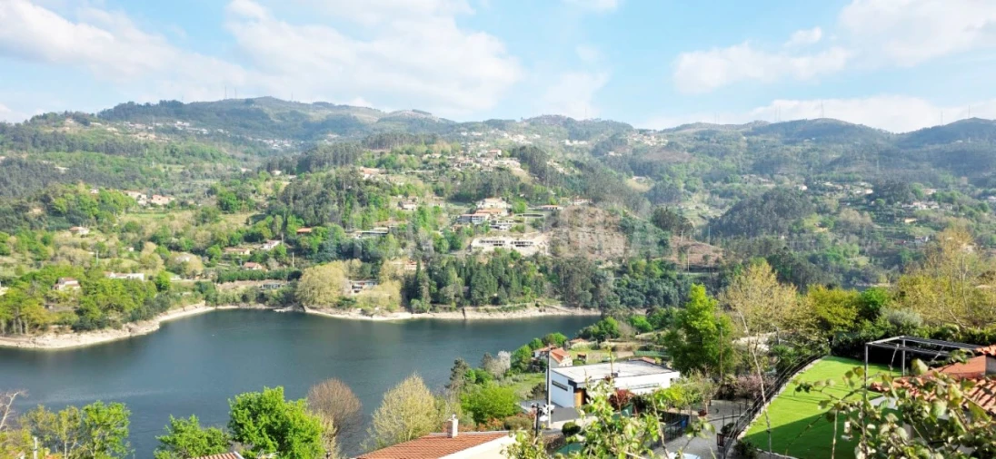 Terreno para Venda em Rio Caldo Foto 2