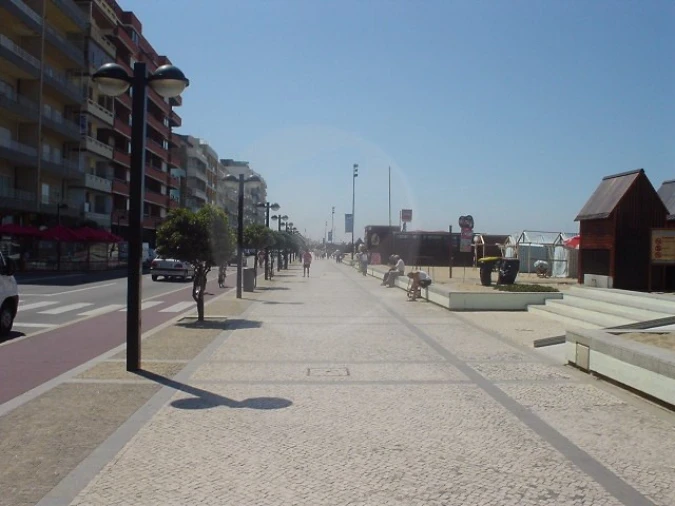 Moradia T5 para Venda em Póvoa de Varzim, Beiriz e Argivai Foto 6