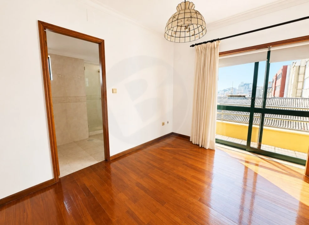 Apartamento T4 para Venda em Póvoa de Varzim, Beiriz e Argivai Foto 8