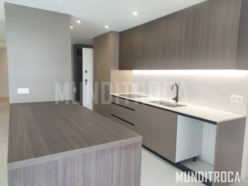 Apartamento T3 para Venda em Ferreiros e Gondizalves Foto 18