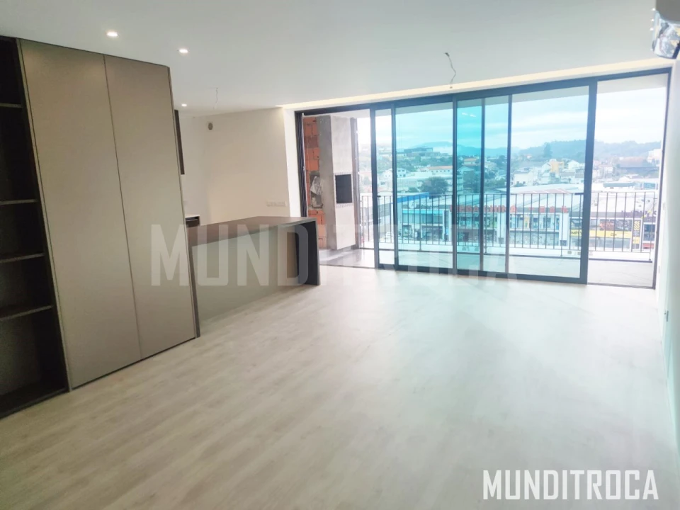 Apartamento T3 para Venda em Ferreiros e Gondizalves Foto 19