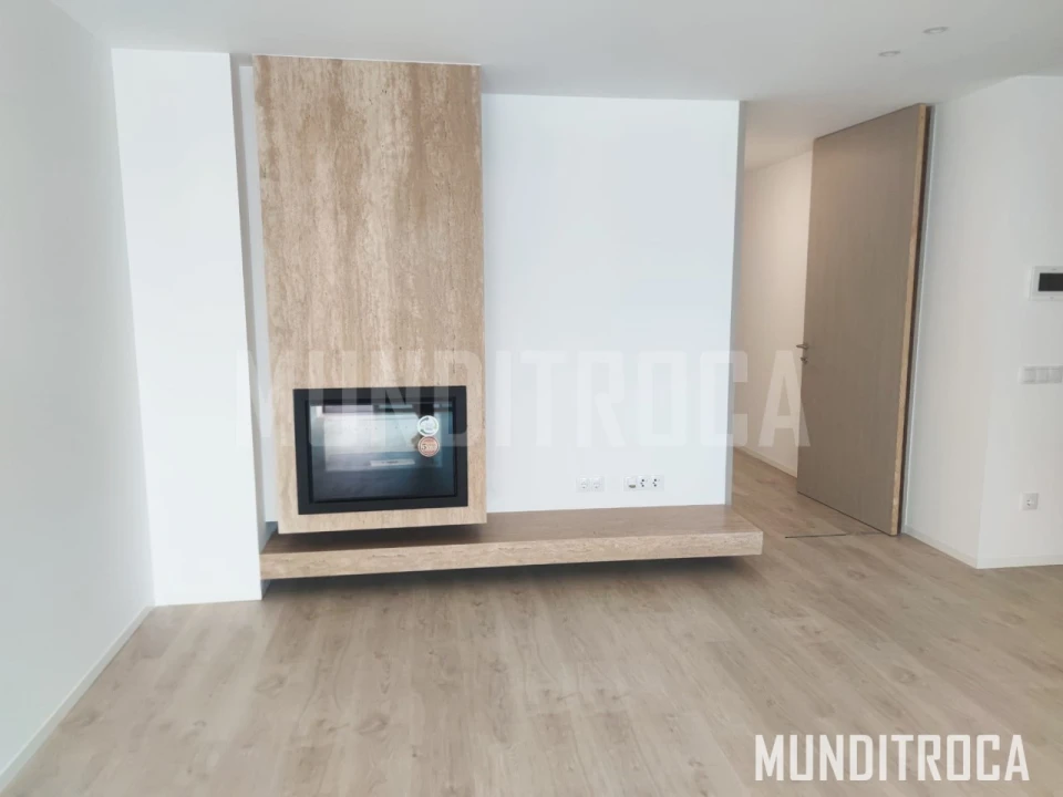 Apartamento T3 para Venda em Ferreiros e Gondizalves Foto 20