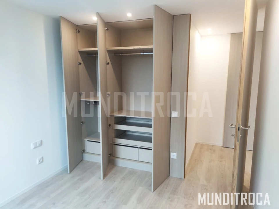 Apartamento T3 para Venda em Ferreiros e Gondizalves Foto 24