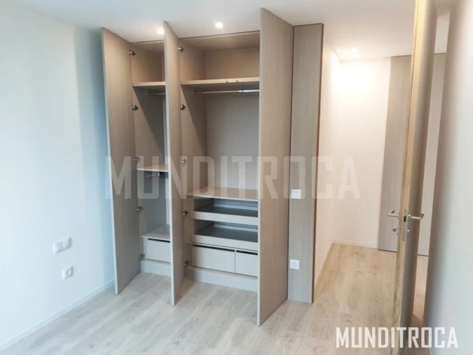 Apartamento T3 para Venda em Ferreiros e Gondizalves Foto 24