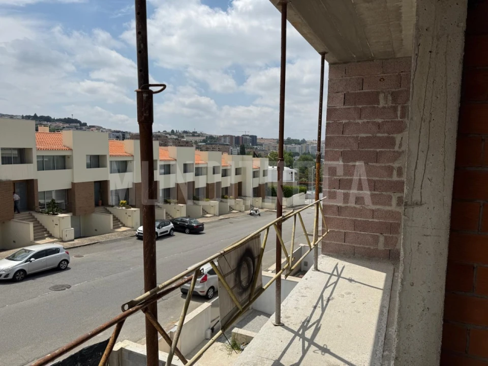 Moradia T3 para Venda em Nogueira, Fraião e Lamaçães Foto 15